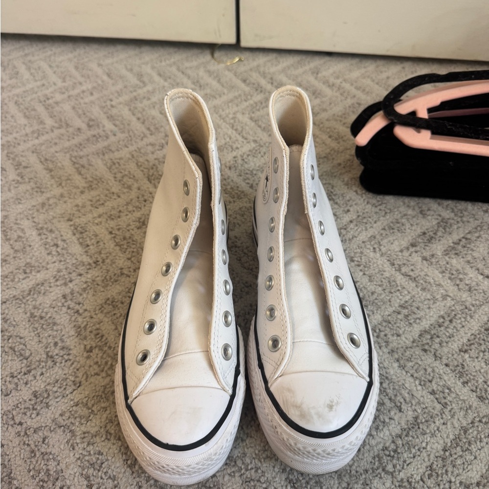 Classic White High-Top converse